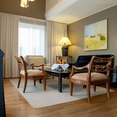 Stallmaestaregarden Hotel, Stockholm, A Member Of Design Hotels Solna Exterior foto